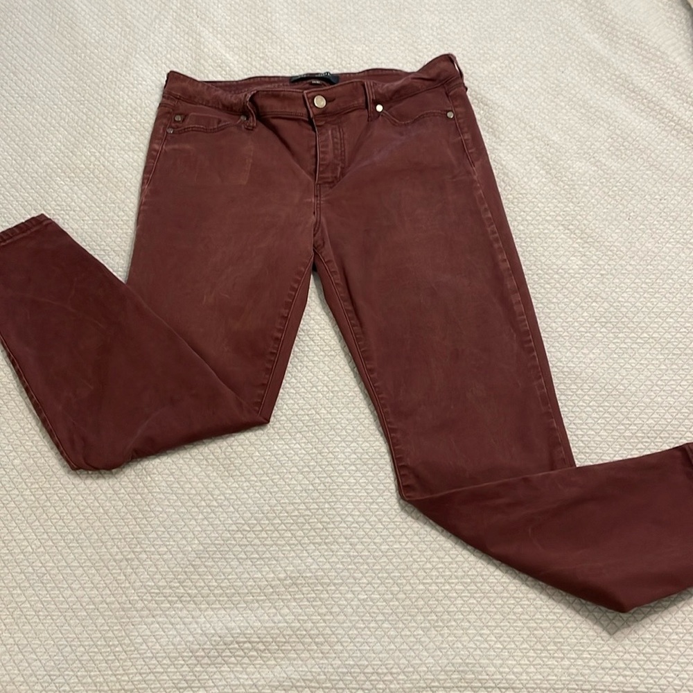 Liverpool Jeans in Burgundy, Super Soft, Skinny Leg, Size 12/31, Excellent Cond.